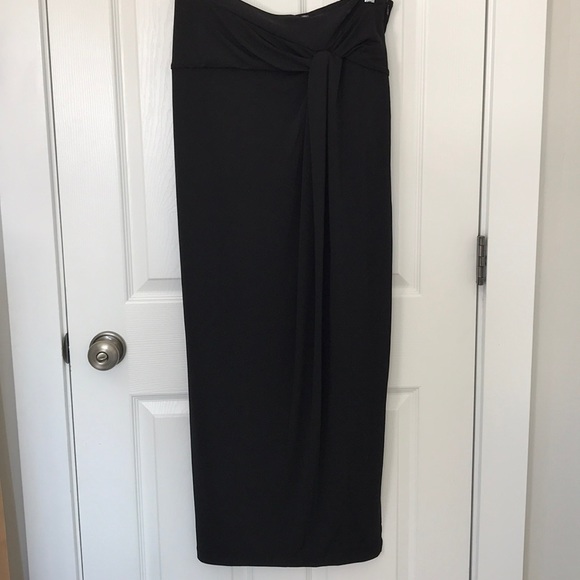 Saks Fifth Avenue maxi skirt - Picture 2 of 3
